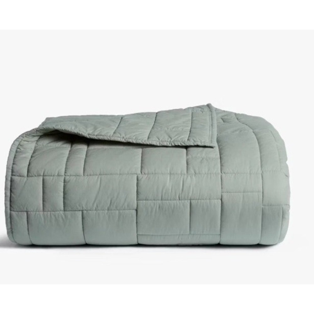 King / California King Size Cozy Block Quilt - Parachute Color ~ Jade